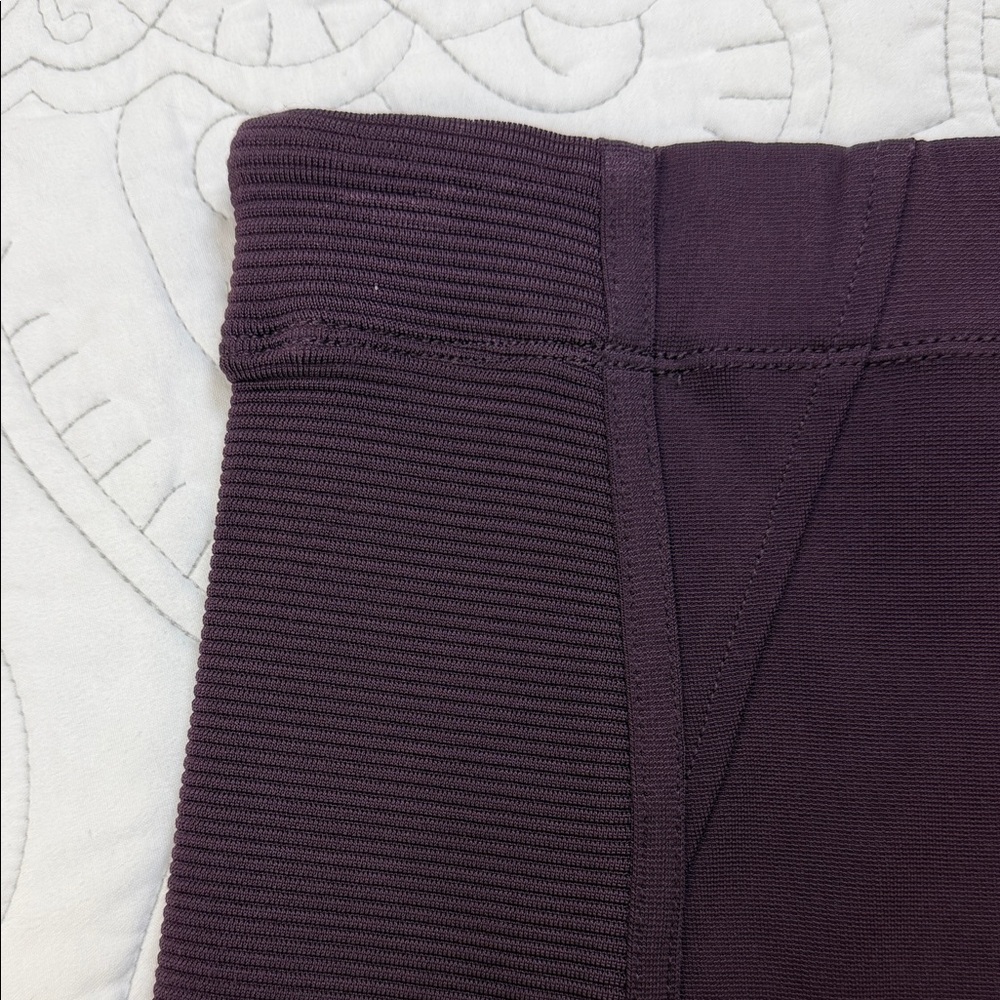 BCBGMaxAzria Purple Bandage Ribbed Pencil Skirt - Women’s XS - Picture 4 of 7